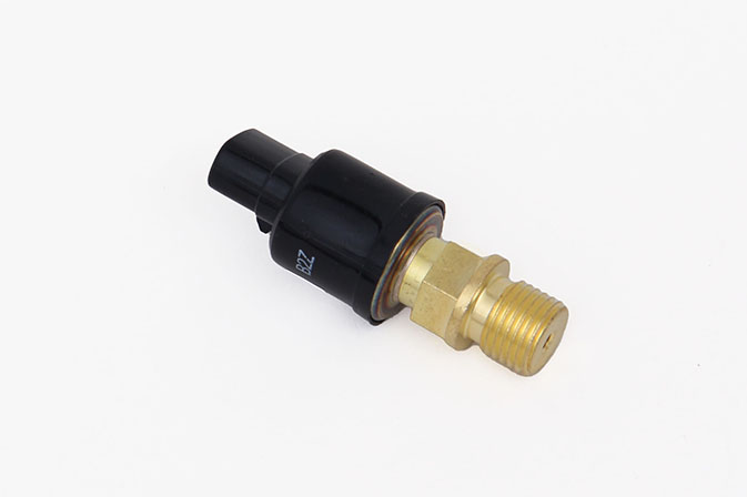 Capteur de Pression de Système Hydraulique : 14562193 | Aftermarket Premium pour Volvo D12, D6, D2, D16, D3, D7